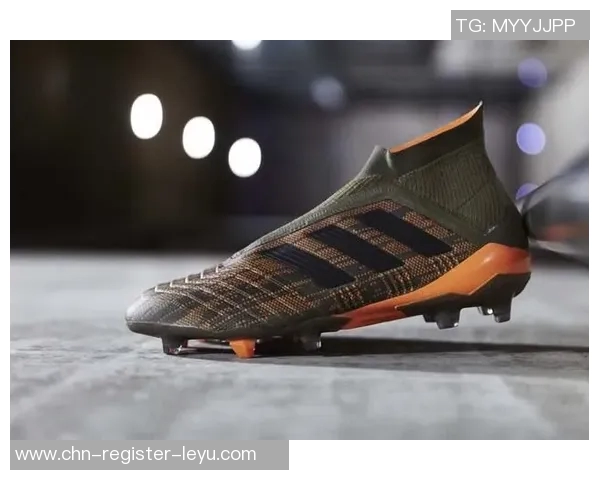 足球鞋选择指南FG与AG的区别及适用场景解析
